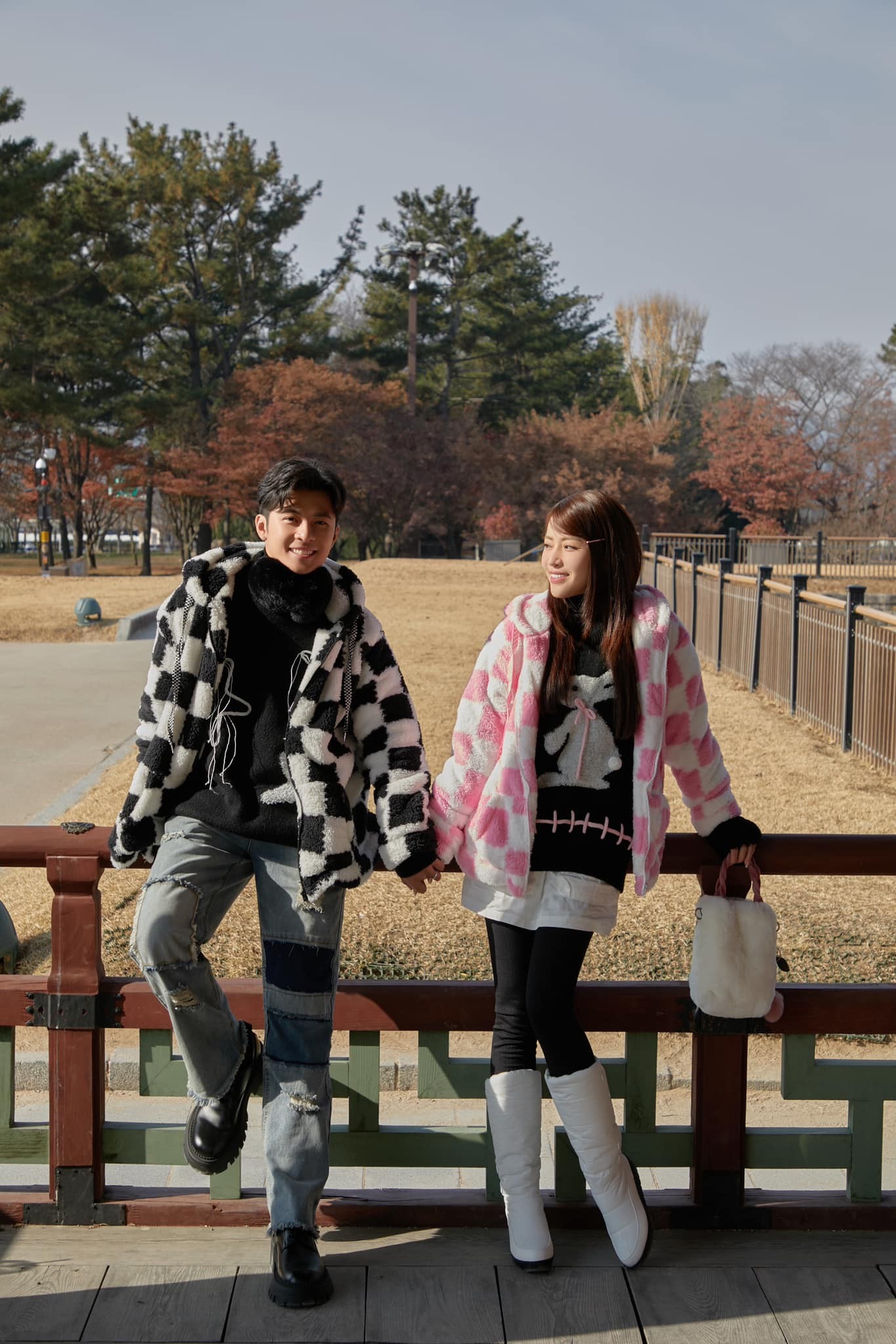 Puka - Gin Tuấn Kiệt khoe ảnh trăng mật đẹp như mơ, viết nên 'bản tình ca mùa đông' tại Hàn Quốc - Ảnh 4