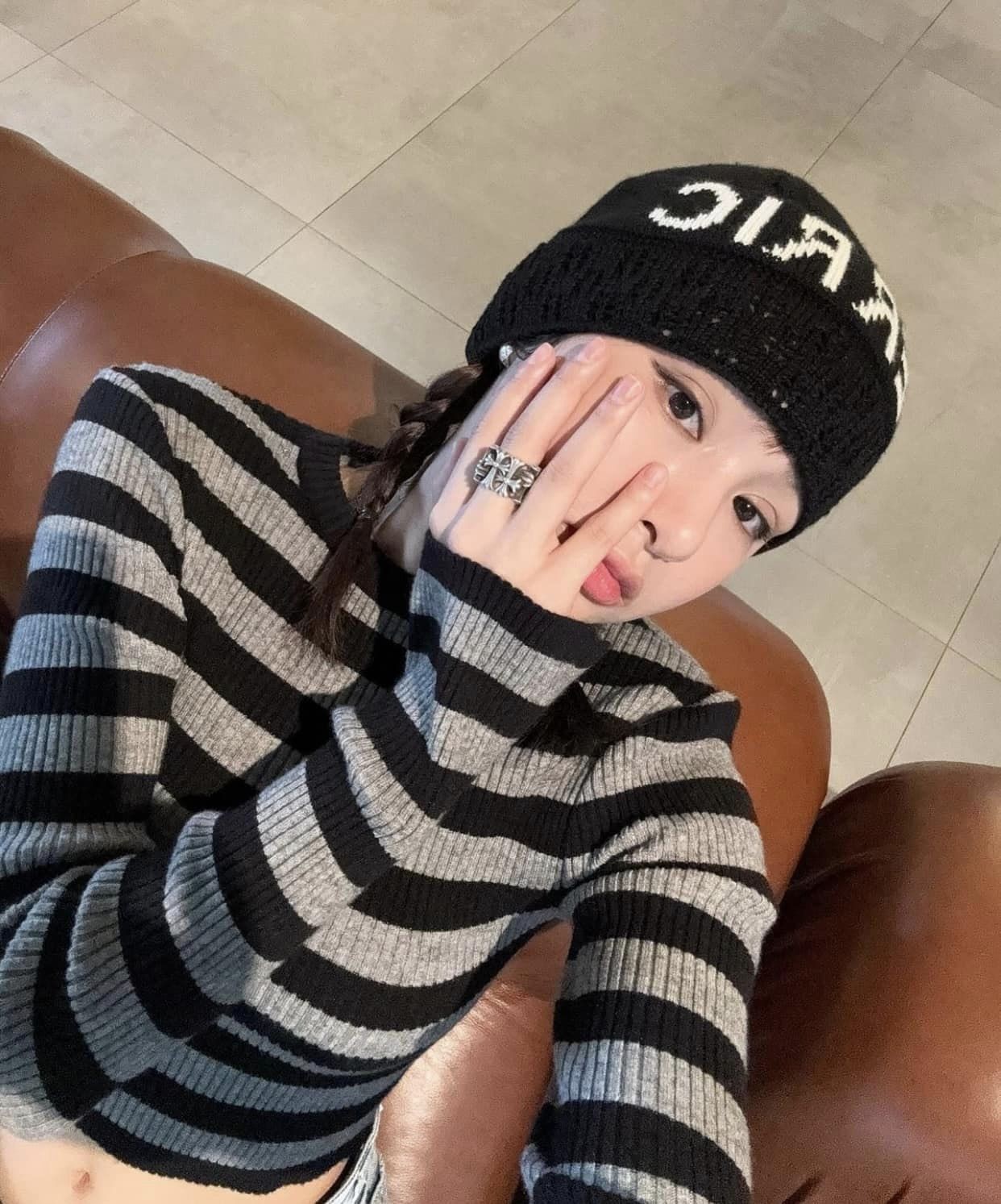 Hiền Hồ thường xuyên chia sẻ hình ảnh đời thường trên trang cá nhân, như chưa từng có scandal Hiền Hồ thường xuyên chia sẻ hình ảnh đời thường trên trang cá nhân, như chưa từng có scandal
