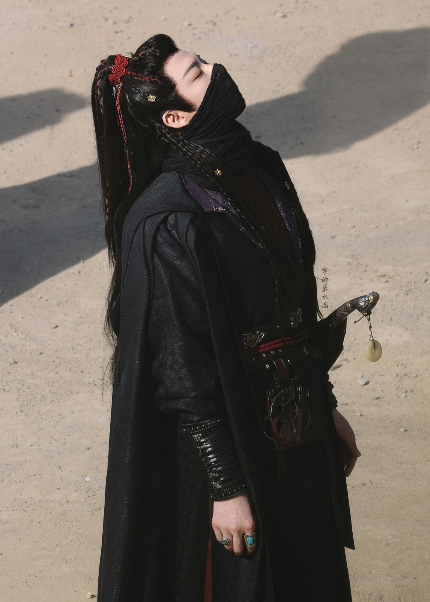 Lưu Vũ Ninh trên phim trường 'Rèm Ngọc Châu Sa'.