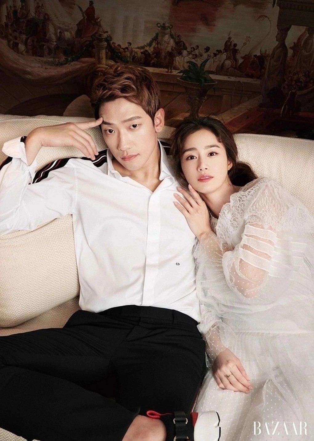 Một người phụ nữ bị phạt 6 tháng tù vì theo dõi, quấy rối gia đình Bi Rain và Kim Tae Hee. Một người phụ nữ bị phạt 6 tháng tù vì theo dõi, quấy rối gia đình Bi Rain và Kim Tae Hee.