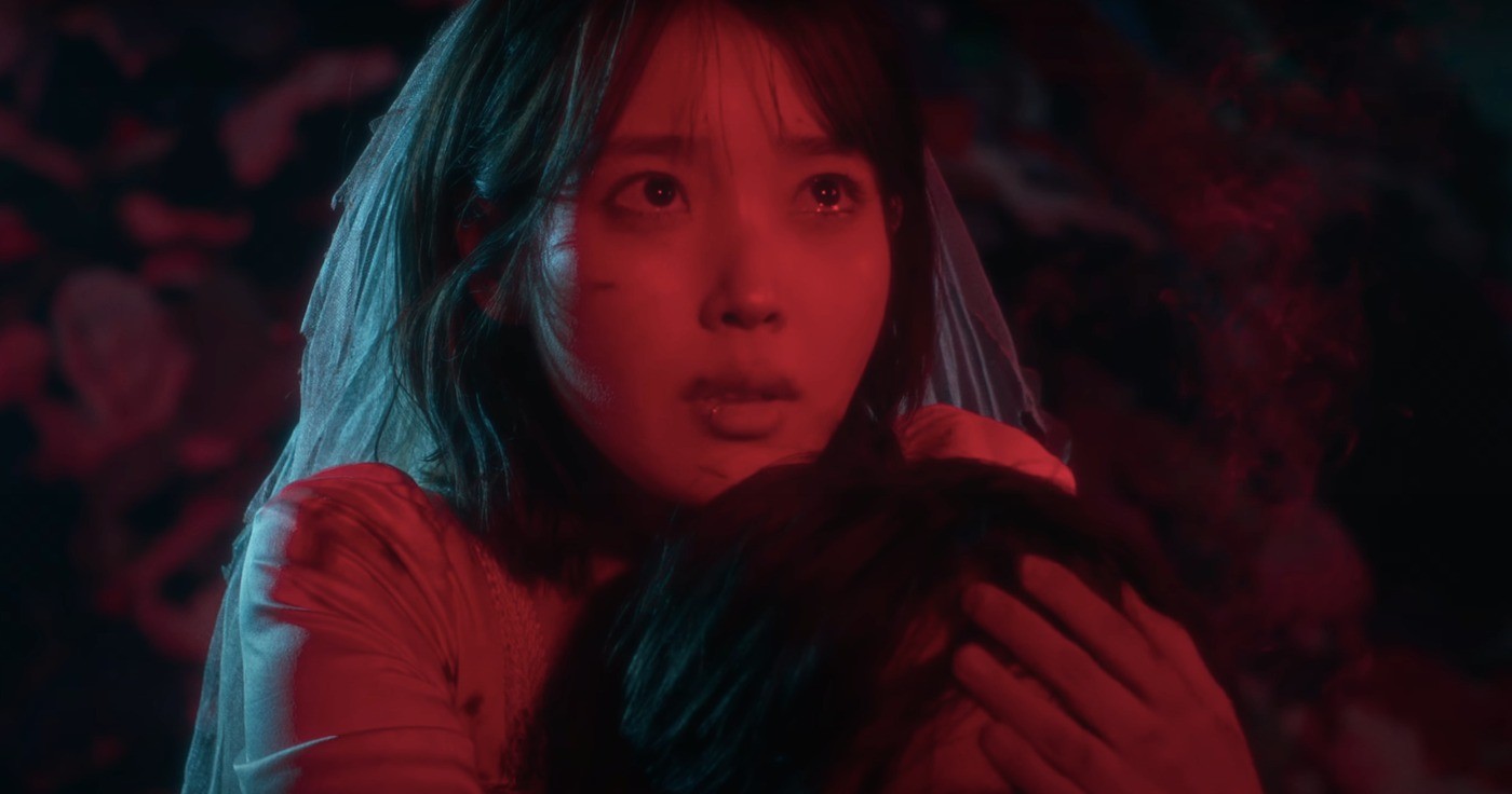 Hậu chia tay Jennie, V (BTS) bất ngờ làm đám cưới ngọt lịm tim với IU - Ảnh 5