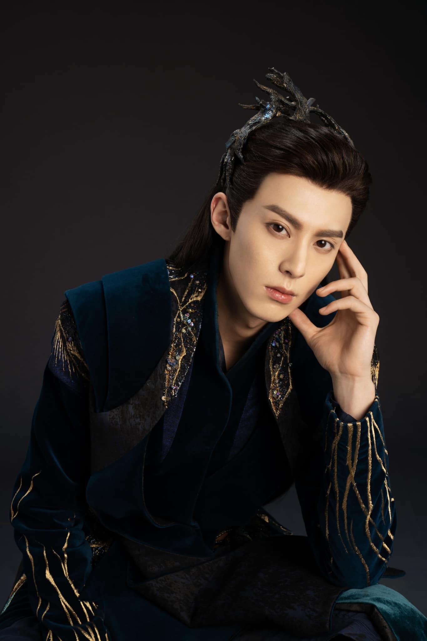 Vương Hạc Đệ có bước tiến dài trong sự nghiệp nhờ vai diễn 'ma tôn' Đông Phương Thanh Thương trong 'Thương Lan Quyết'