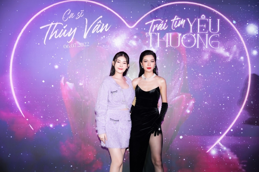 Hoa hậu Đại dương Lê Âu Ngân Anh cũng có mặt tại dự kiện sau tin đồn kết hôn Hoa hậu Đại dương Lê Âu Ngân Anh cũng có mặt tại dự kiện sau tin đồn kết hôn