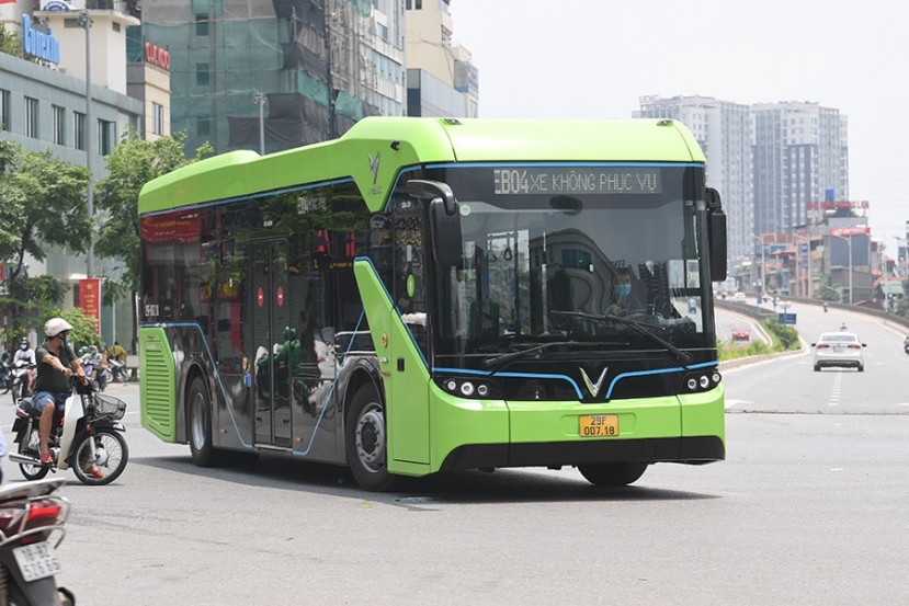 Từ năm 2030, 50% ô tô, xe máy tại Hà Nội sẽ chuyển sang sử dụng năng lượng xanh Từ năm 2030, 50% ô tô, xe máy tại Hà Nội sẽ chuyển sang sử dụng năng lượng xanh