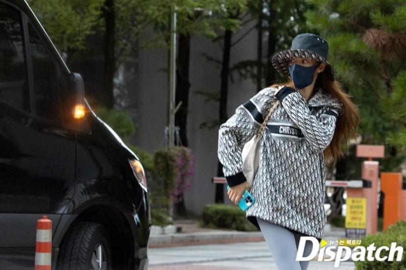 Dispatch khui ảnh Park Min Young hẹn hò, không phải Park Seo Joon - Ảnh 1 Dispatch khui ảnh Park Min Young hẹn hò, không phải Park Seo Joon - Ảnh 1