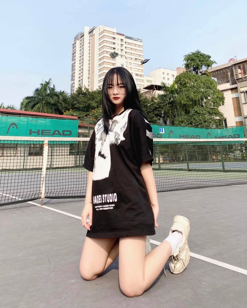 Gấm Kami là một nữ cơ thủ sở hữu lượng theo dõi khủng. Ảnh IGNV Gấm Kami là một nữ cơ thủ sở hữu lượng theo dõi khủng. Ảnh IGNV