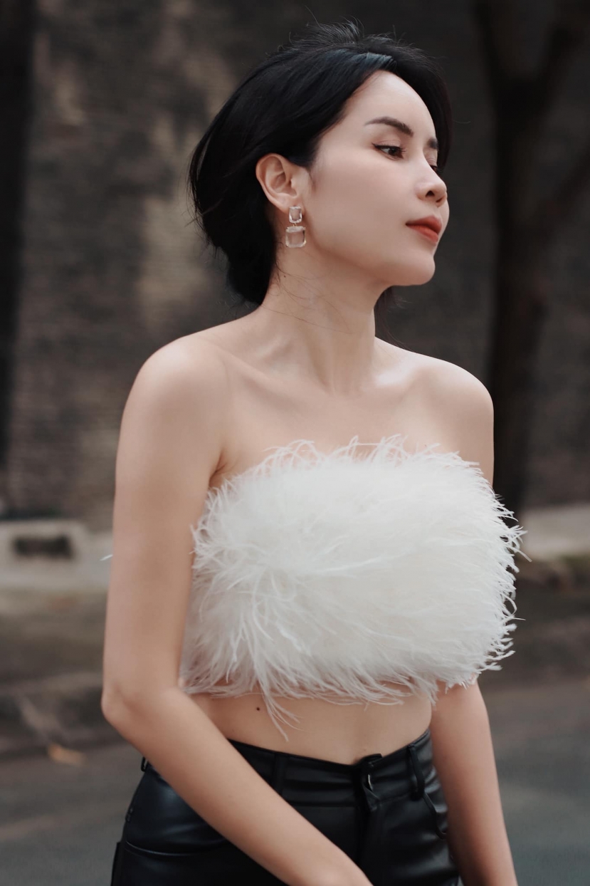 Hồ Hoài Anh vừa tái xuất MXH, Lưu Hương Giang liền tự nhủ đầy bất ổn trong ngày sinh nhật - Ảnh 1 Hồ Hoài Anh vừa tái xuất MXH, Lưu Hương Giang liền tự nhủ đầy bất ổn trong ngày sinh nhật - Ảnh 1