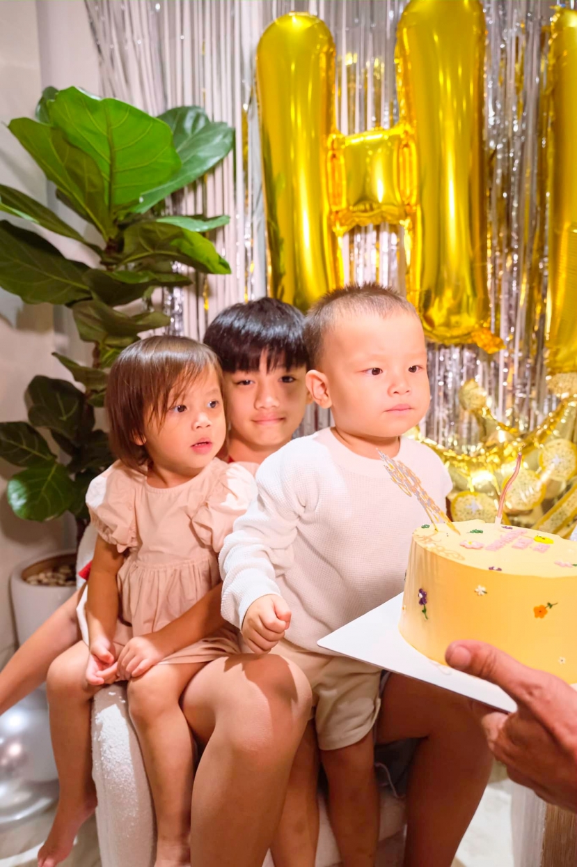 Ba nhóc tì đáng yêu nhà Hồ Ngọc Hà. Ảnh internet Ba nhóc tì đáng yêu nhà Hồ Ngọc Hà. Ảnh internet