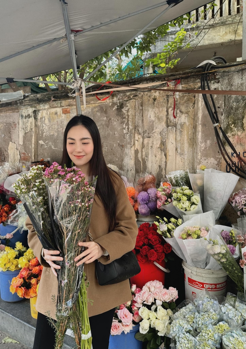 Nhan sắc đời thường rạng rỡ của MC Mai Ngọc. Ảnh internet Nhan sắc đời thường rạng rỡ của MC Mai Ngọc. Ảnh internet