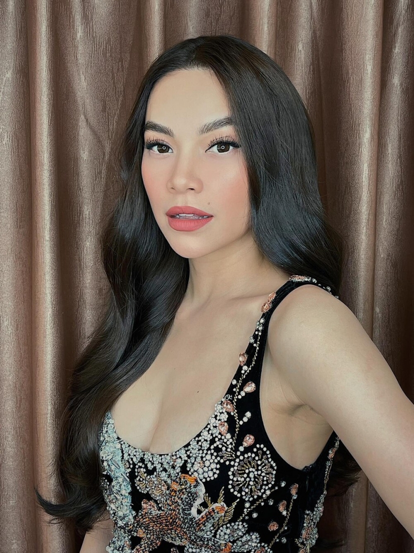 Hồ Ngọc Hà đăng đàn xin lỗi Mỹ Tâm vì làm 'chị đại' bị vạ lây - Ảnh 2 Hồ Ngọc Hà đăng đàn xin lỗi Mỹ Tâm vì làm 'chị đại' bị vạ lây - Ảnh 2