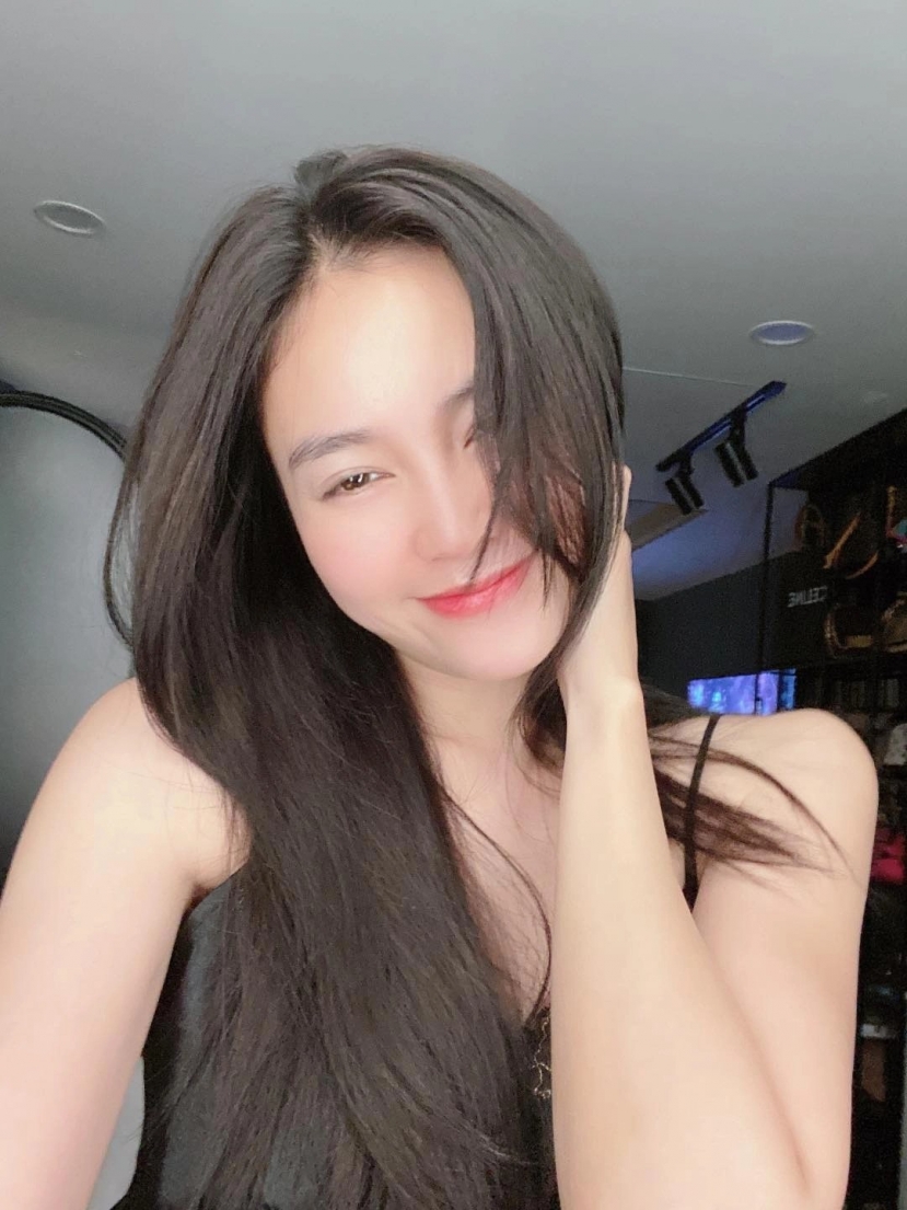 Thần thái rạng rỡ khi để mặt mộc của nữ diễn viên. Ảnh internet Thần thái rạng rỡ khi để mặt mộc của nữ diễn viên. Ảnh internet