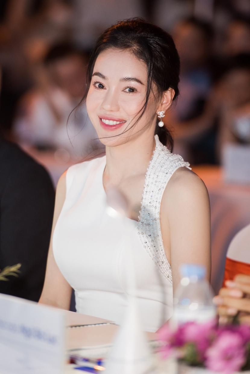 Dọn đường cho ông Nawat sang Việt Nam, bà trùm Phạm Kim Dung viết 'tâm thư' tới CDM - Ảnh 1 Dọn đường cho ông Nawat sang Việt Nam, bà trùm Phạm Kim Dung viết 'tâm thư' tới CDM - Ảnh 1
