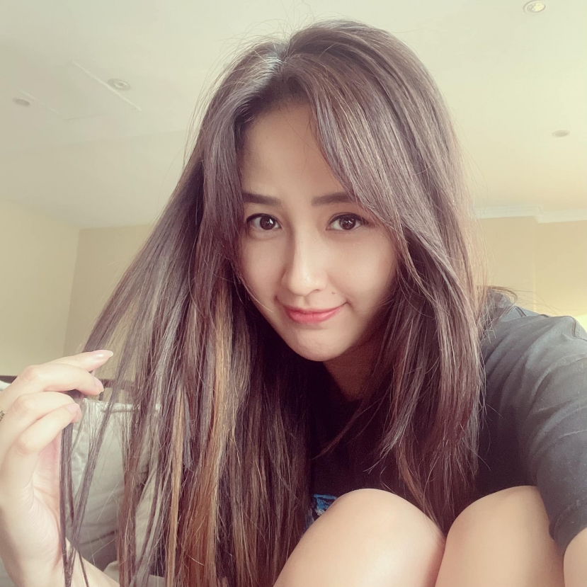 Mặt mộc xinh đẹp của Hoa hậu Mai Phương Thúy. Ảnh FBNV Mặt mộc xinh đẹp của Hoa hậu Mai Phương Thúy. Ảnh FBNV