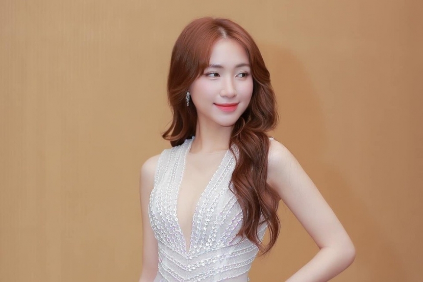 Hòa Minzy thừa nhận đang cảm thấy tâm trạng bất ổn sau thời gian ly hôn. Ảnh internet Hòa Minzy thừa nhận đang cảm thấy tâm trạng bất ổn sau thời gian ly hôn. Ảnh internet