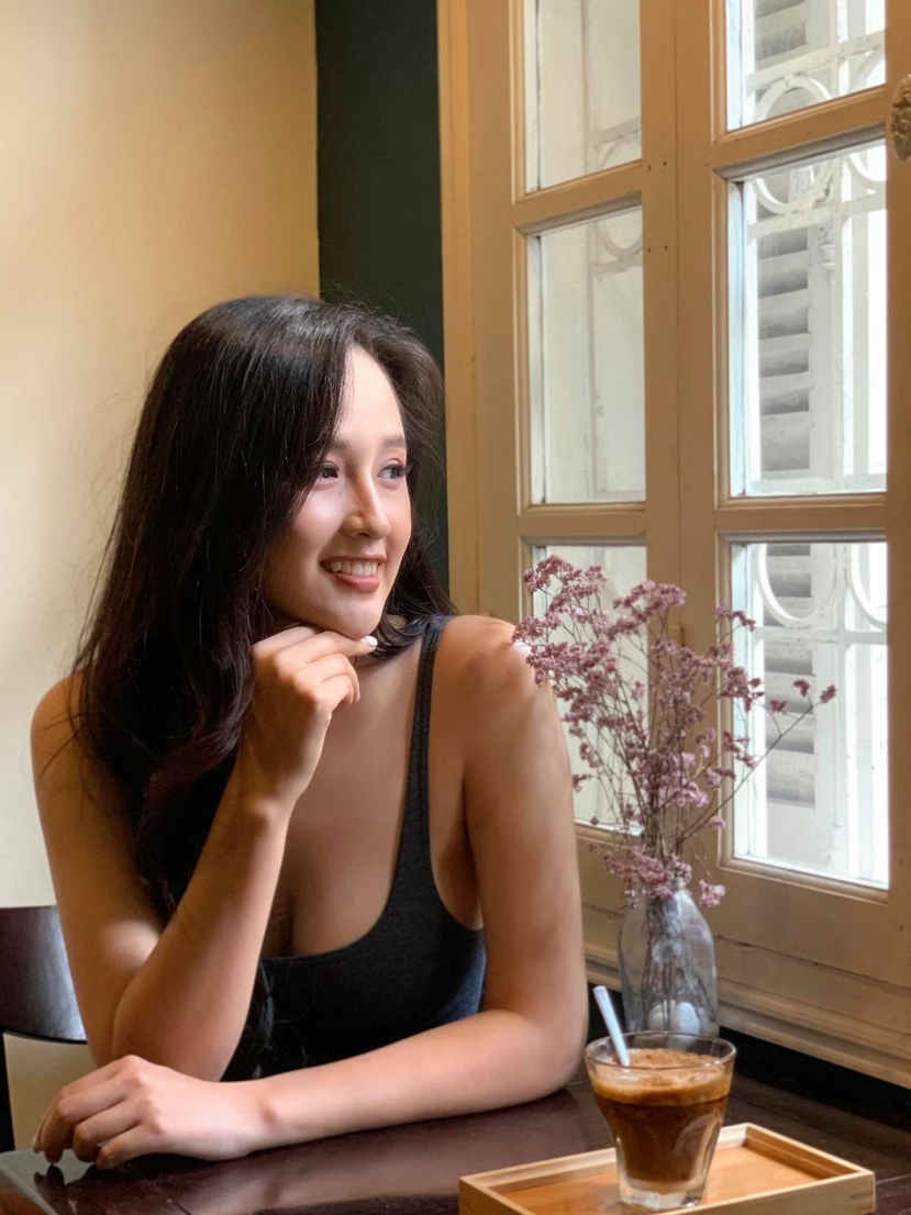 Mai Phương Thúy bất lực trước dấu hiệu lão hóa rõ rệt, thừa nhận 'sống vô tội vạ' - Ảnh 4 Mai Phương Thúy bất lực trước dấu hiệu lão hóa rõ rệt, thừa nhận 'sống vô tội vạ' - Ảnh 4
