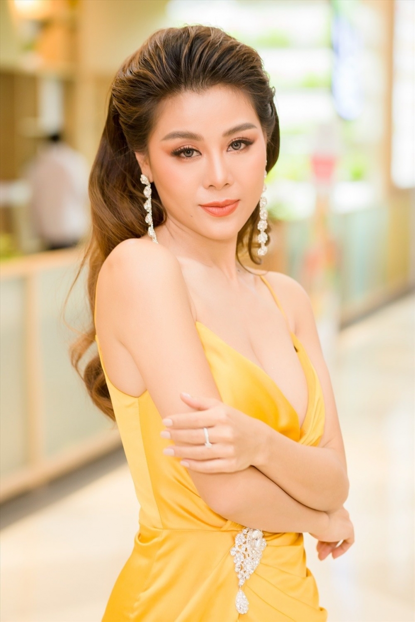 Nam Thư báo tin vui, ra mắt 'đứa con tinh thần' sau thời gian ở ẩn - Ảnh 1 Nam Thư báo tin vui, ra mắt 'đứa con tinh thần' sau thời gian ở ẩn - Ảnh 1