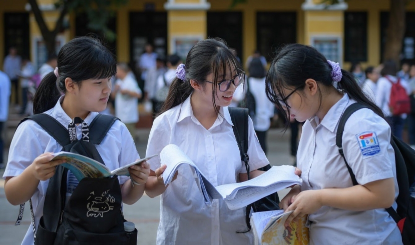 Đáp án đề thi môn Toán vào lớp 10 tỉnh Hậu Giang năm 2023 chính xác nhất - Ảnh 1 Đáp án đề thi môn Toán vào lớp 10 tỉnh Hậu Giang năm 2023 chính xác nhất - Ảnh 1