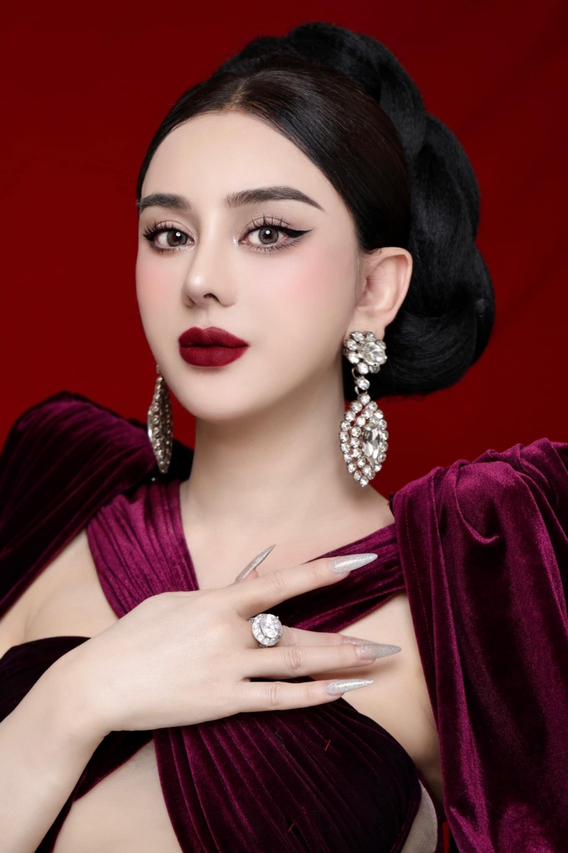 Lâm Khánh Chi được ví như bản sao của Phạm Băng Băng. Ảnh FBNV Lâm Khánh Chi được ví như bản sao của Phạm Băng Băng. Ảnh FBNV