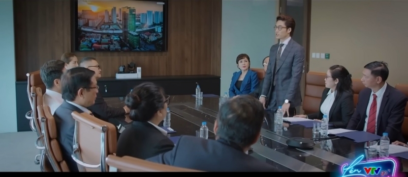 Thương ngày nắng về 2 tập 42: Nghẹt thở cuộc họp tìm Tổng giám đốc Hoàng Kim, Phong ghen ra mặt với Vân - Ảnh 4 Thương ngày nắng về 2 tập 42: Nghẹt thở cuộc họp tìm Tổng giám đốc Hoàng Kim, Phong ghen ra mặt với Vân - Ảnh 4
