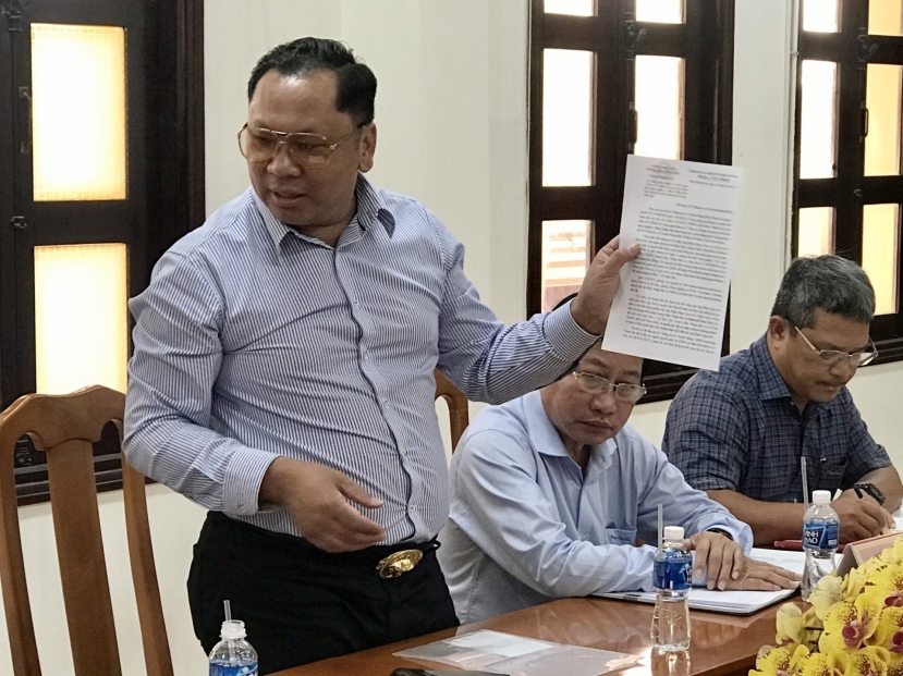 Ông Cao Thành Đức Trung, đại diện ca sĩ Ngọc Sơn phát biểu tại cuộc họp. (Ảnh:NT) Ông Cao Thành Đức Trung, đại diện ca sĩ Ngọc Sơn phát biểu tại cuộc họp. (Ảnh:NT)