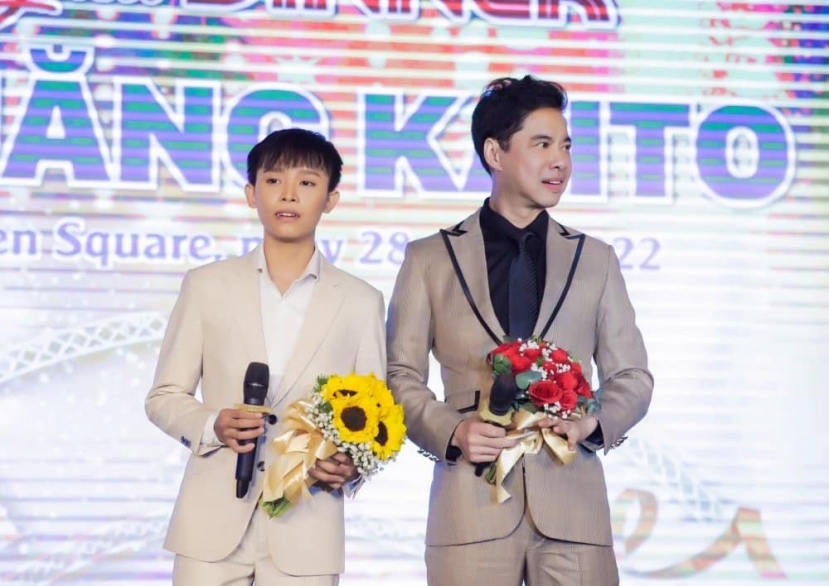 Gần 2 năm nhận nâng đỡ Hồ Văn Cường, Ngọc Sơn tiết lộ sự thật về học trò - Ảnh 1 Gần 2 năm nhận nâng đỡ Hồ Văn Cường, Ngọc Sơn tiết lộ sự thật về học trò - Ảnh 1