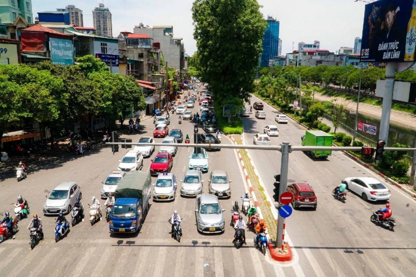 Dự báo thời tiết hôm nay 3/7: Bắc Bộ và Trung Bộ nắng nóng gay gắt, có nơi trên 39 độ - Ảnh 1 Dự báo thời tiết hôm nay 3/7: Bắc Bộ và Trung Bộ nắng nóng gay gắt, có nơi trên 39 độ - Ảnh 1