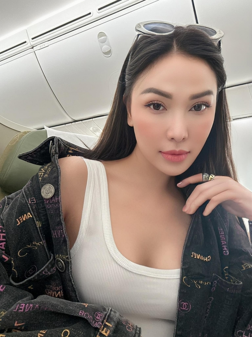 Giữa ồn ào với chồng cũ, Diệp Lâm Anh có động thái 'đụng chạm' đến Quỳnh Thư? - Ảnh 2 Giữa ồn ào với chồng cũ, Diệp Lâm Anh có động thái 'đụng chạm' đến Quỳnh Thư? - Ảnh 2