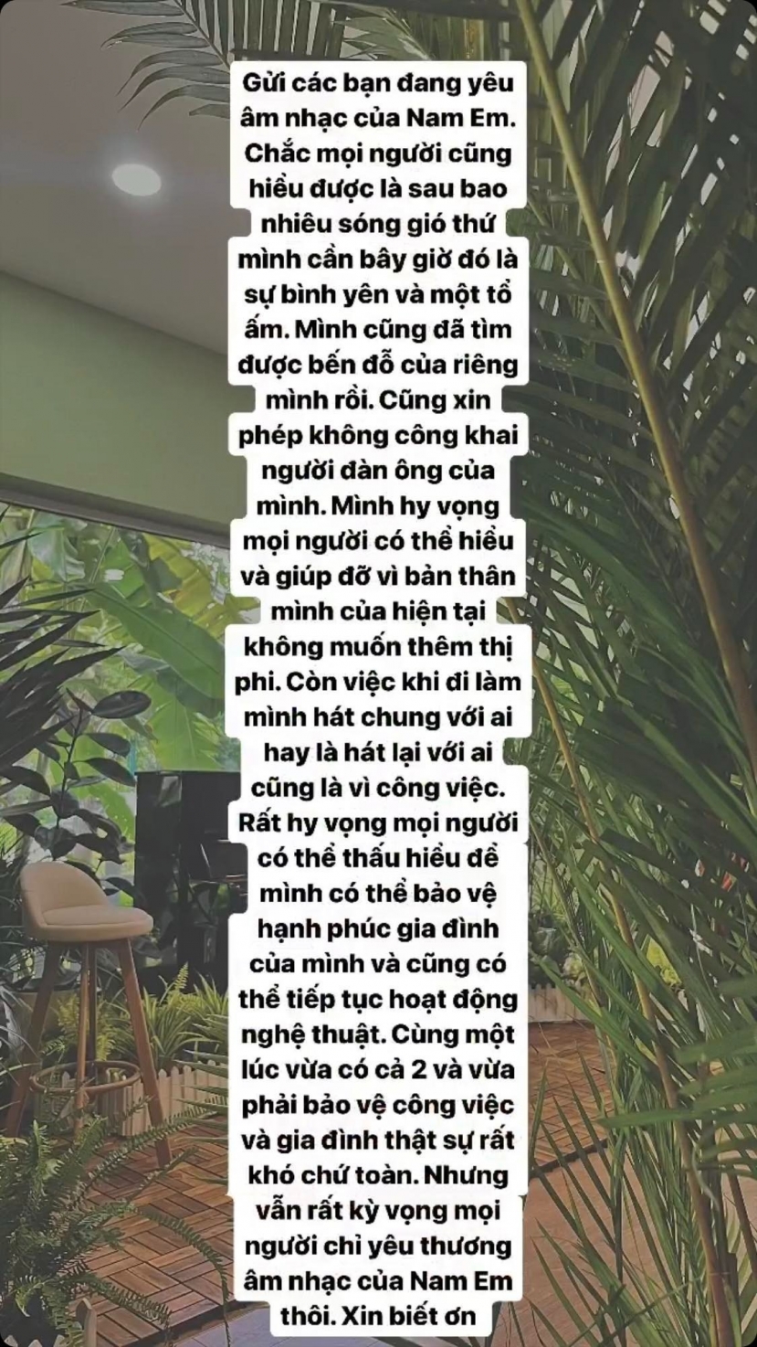 Nam Em có những trải lòng sau khi công khai chồng. Ảnh: FBNV Nam Em có những trải lòng sau khi công khai chồng. Ảnh: FBNV