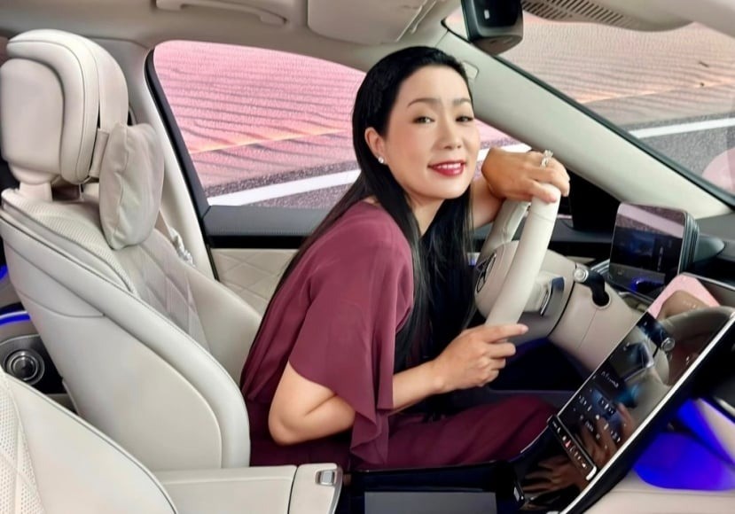 Sao Việt 20/8: Phương Oanh cùng shark Bình cưỡi ngựa, Đỗ Thị Hà tự tin 'gánh cả Sài Gòn' trên vai - Ảnh 2 Sao Việt 20/8: Phương Oanh cùng shark Bình cưỡi ngựa, Đỗ Thị Hà tự tin 'gánh cả Sài Gòn' trên vai - Ảnh 2