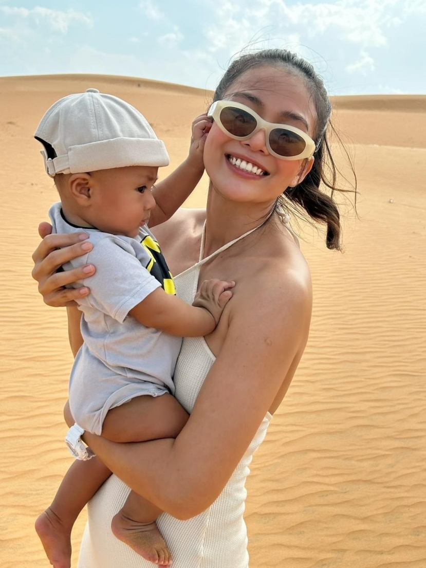 Nhan sắc của mẹ bỉm Mâu Thủy vẫn cực thần thái. Ảnh: FBNV Nhan sắc của mẹ bỉm Mâu Thủy vẫn cực thần thái. Ảnh: FBNV