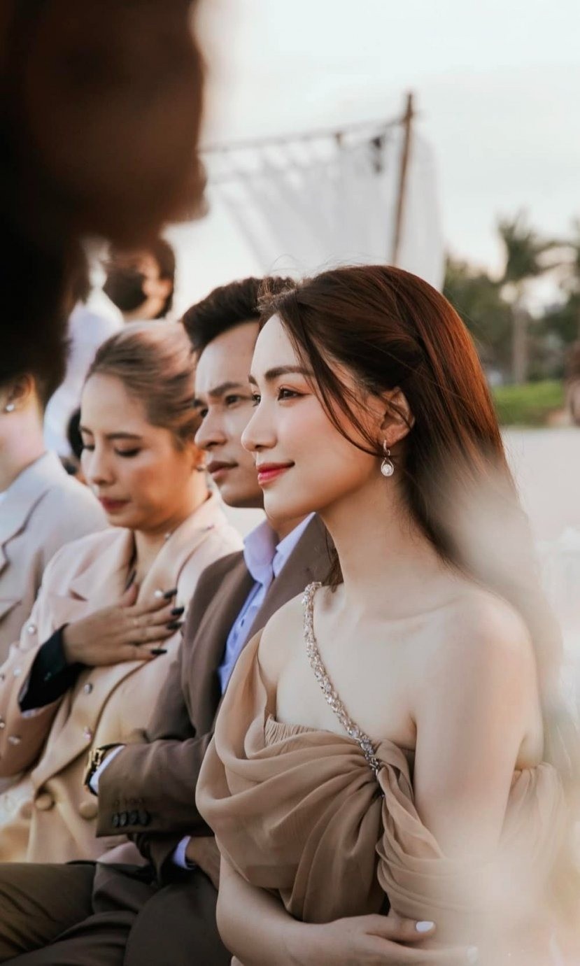 Sao Việt 6/11: Gin Tuấn Kiệt tung ảnh với Puka sau đám cưới, Hồ Văn Cường đạt thành tựu mới - Ảnh 3 Sao Việt 6/11: Gin Tuấn Kiệt tung ảnh với Puka sau đám cưới, Hồ Văn Cường đạt thành tựu mới - Ảnh 3