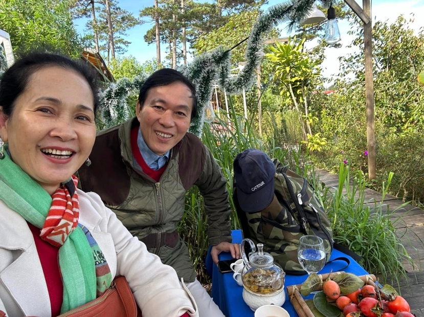 NSND Lan Hương gửi lời động viên đến chồng. Ảnh: FBNV NSND Lan Hương gửi lời động viên đến chồng. Ảnh: FBNV