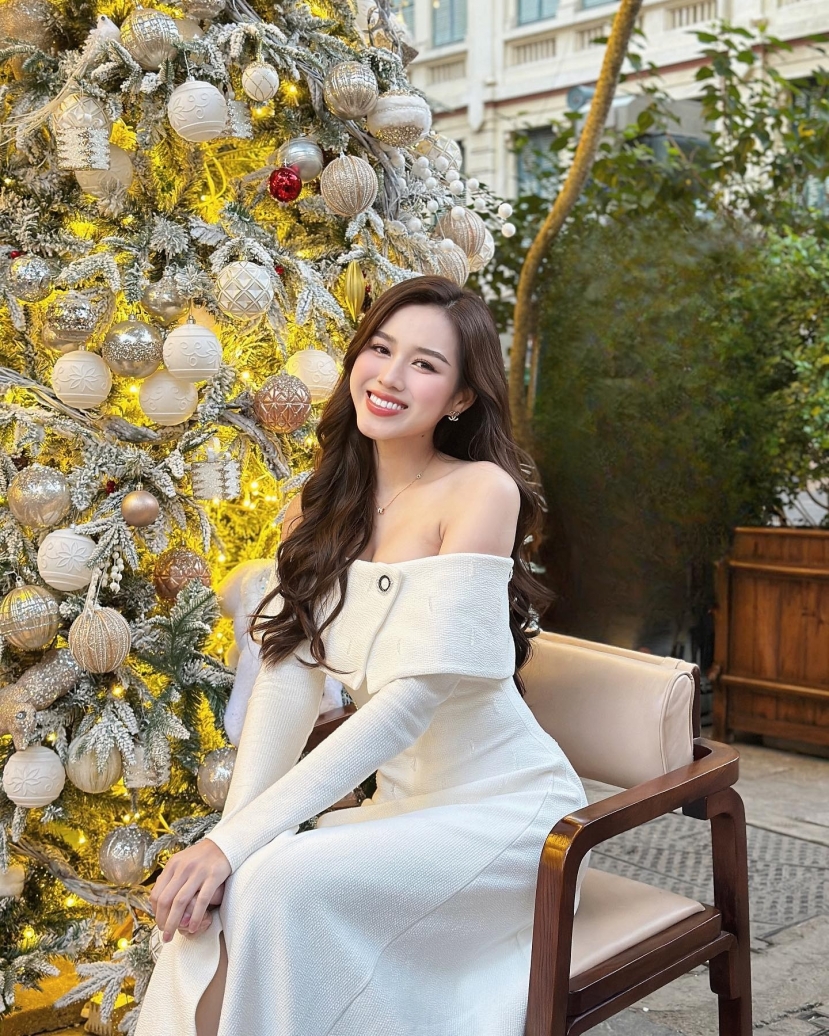 Nhan sắc Đỗ Thị Hà ngày càng thăng hạng. Ảnh: FBNV Nhan sắc Đỗ Thị Hà ngày càng thăng hạng. Ảnh: FBNV