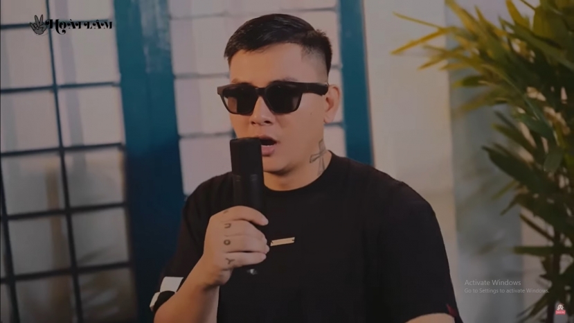 Sao Việt 13/10: Trấn Thành khẳng định tình yêu với Hari Won, Đỗ Mỹ Linh công khai ảnh cưới với con trai bầu Hiển - Ảnh 2 Sao Việt 13/10: Trấn Thành khẳng định tình yêu với Hari Won, Đỗ Mỹ Linh công khai ảnh cưới với con trai bầu Hiển - Ảnh 2