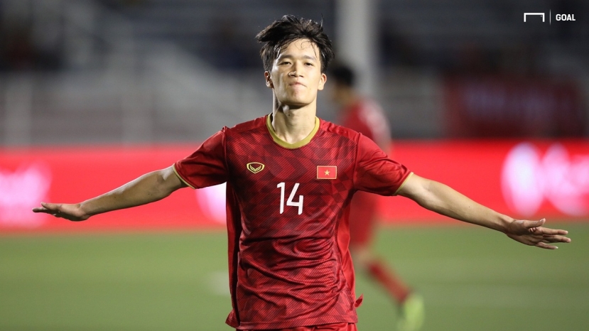 Tối 20/11, tiền vệ Nguyễn Hoàng Đức sẽ bay sang Qatar để tham dự World Cup 2022 trong vai trò khách mời, trao thưởng cho 'Cầu thủ xuất sắc nhất trận'. Tối 20/11, tiền vệ Nguyễn Hoàng Đức sẽ bay sang Qatar để tham dự World Cup 2022 trong vai trò khách mời, trao thưởng cho 'Cầu thủ xuất sắc nhất trận'.