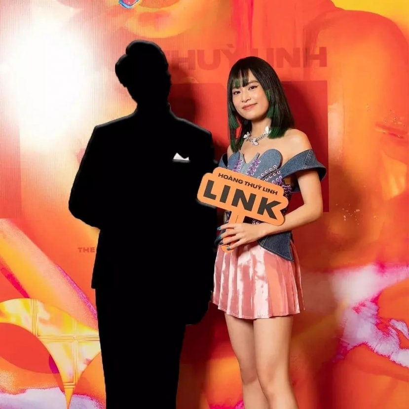Hoàng Thùy Linh bất ngờ lại dính tin đồn hẹn hò rapper K. Hoàng Thùy Linh bất ngờ lại dính tin đồn hẹn hò rapper K.