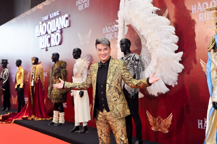 Đàm Vĩnh Hưng chốt hạ sẽ bỏ đi tên tiếng Anh “The King” sau nhiều tranh cãi Đàm Vĩnh Hưng chốt hạ sẽ bỏ đi tên tiếng Anh “The King” sau nhiều tranh cãi