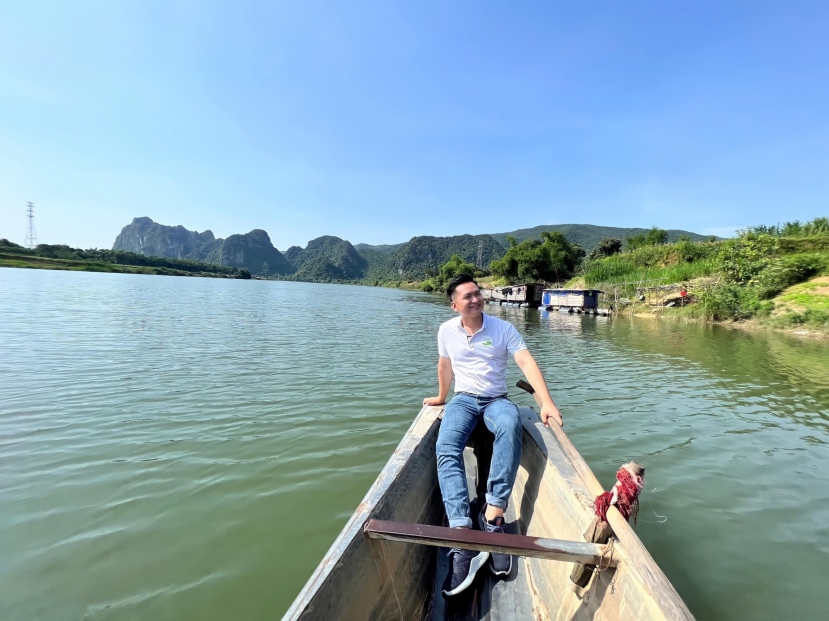 BTV/ MC Hạnh Phúc (Ảnh: FBNV) BTV/ MC Hạnh Phúc (Ảnh: FBNV)