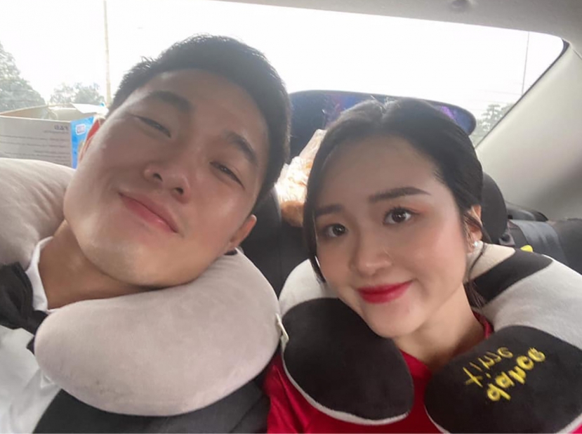 Lương Xuân Trường và bà xã Nhuệ Giang (Ảnh: Internet) Lương Xuân Trường và bà xã Nhuệ Giang (Ảnh: Internet)