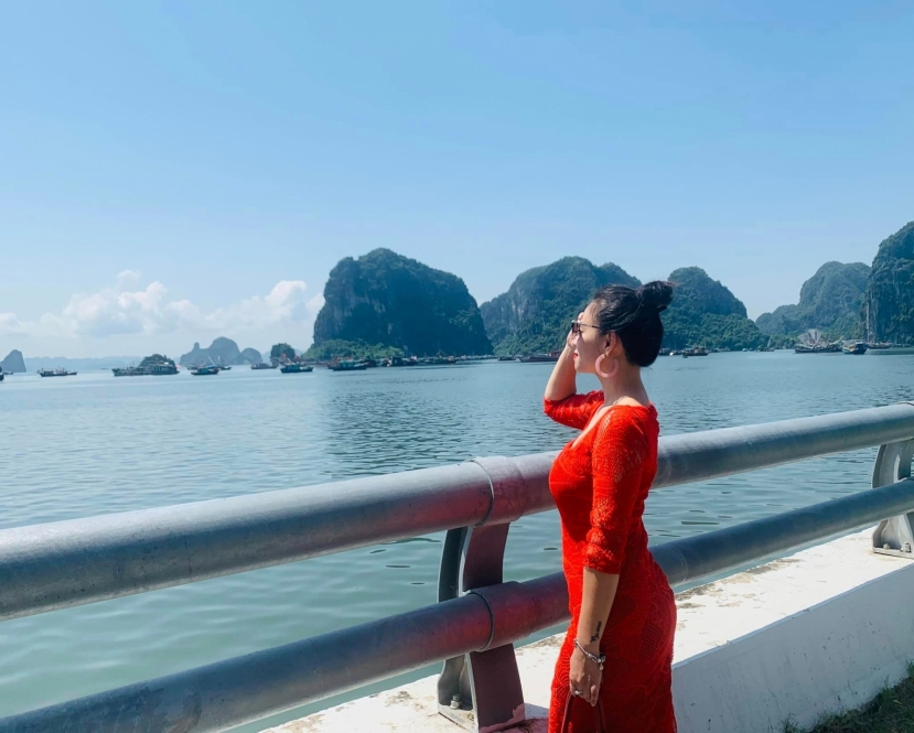 Doanh nhân Đào Lan Hương đang có chuyến du lịch tại 1 nơi xa (Ảnh: internet) Doanh nhân Đào Lan Hương đang có chuyến du lịch tại 1 nơi xa (Ảnh: internet)