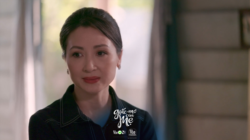 Diễn viên Khánh Huyền nói gì khi khán giả sục sôi vì bà Hồng quá đáng với Trà My trong 'Giấc mơ của mẹ' - Ảnh 1 Diễn viên Khánh Huyền nói gì khi khán giả sục sôi vì bà Hồng quá đáng với Trà My trong 'Giấc mơ của mẹ' - Ảnh 1