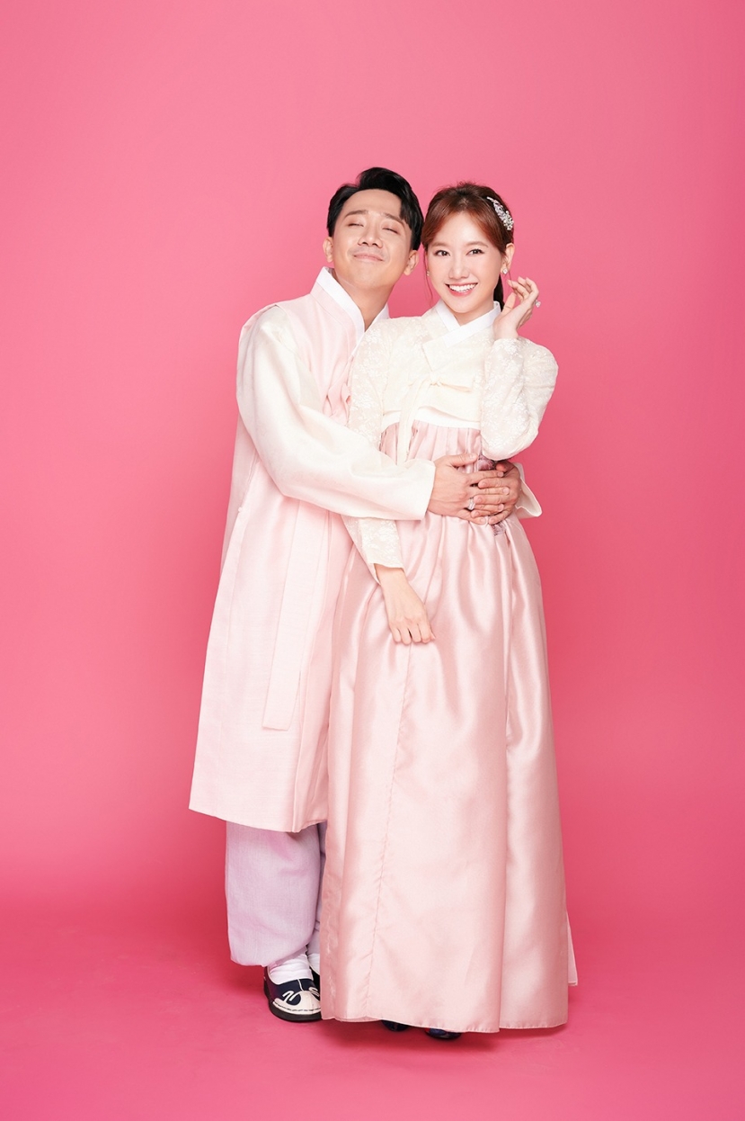 Trấn Thành - Hari Won đang là vợ chồng hạnh phúc, nổi tiếng trong showbiz Việt (Ảnh: FBNV) Trấn Thành - Hari Won đang là vợ chồng hạnh phúc, nổi tiếng trong showbiz Việt (Ảnh: FBNV)