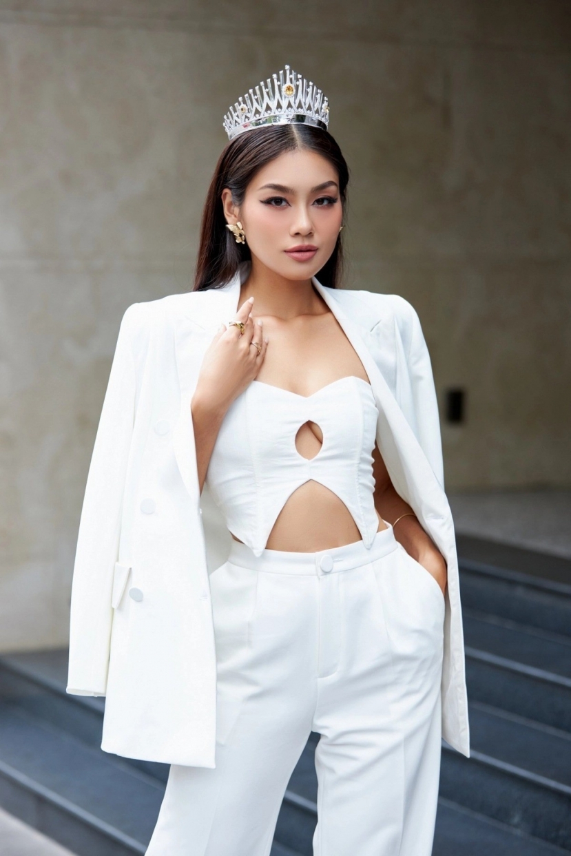 Á hậu Thảo Nhi Lê bị mất suất dự thi Miss Universe 2023 (Ảnh: FBNV) Á hậu Thảo Nhi Lê bị mất suất dự thi Miss Universe 2023 (Ảnh: FBNV)