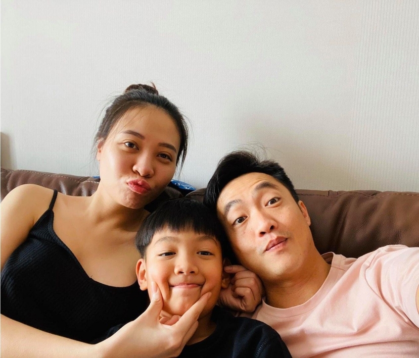 Đàm Thu Trang thân thiết với bé Subeo (Ảnh: FBNV) Đàm Thu Trang thân thiết với bé Subeo (Ảnh: FBNV)