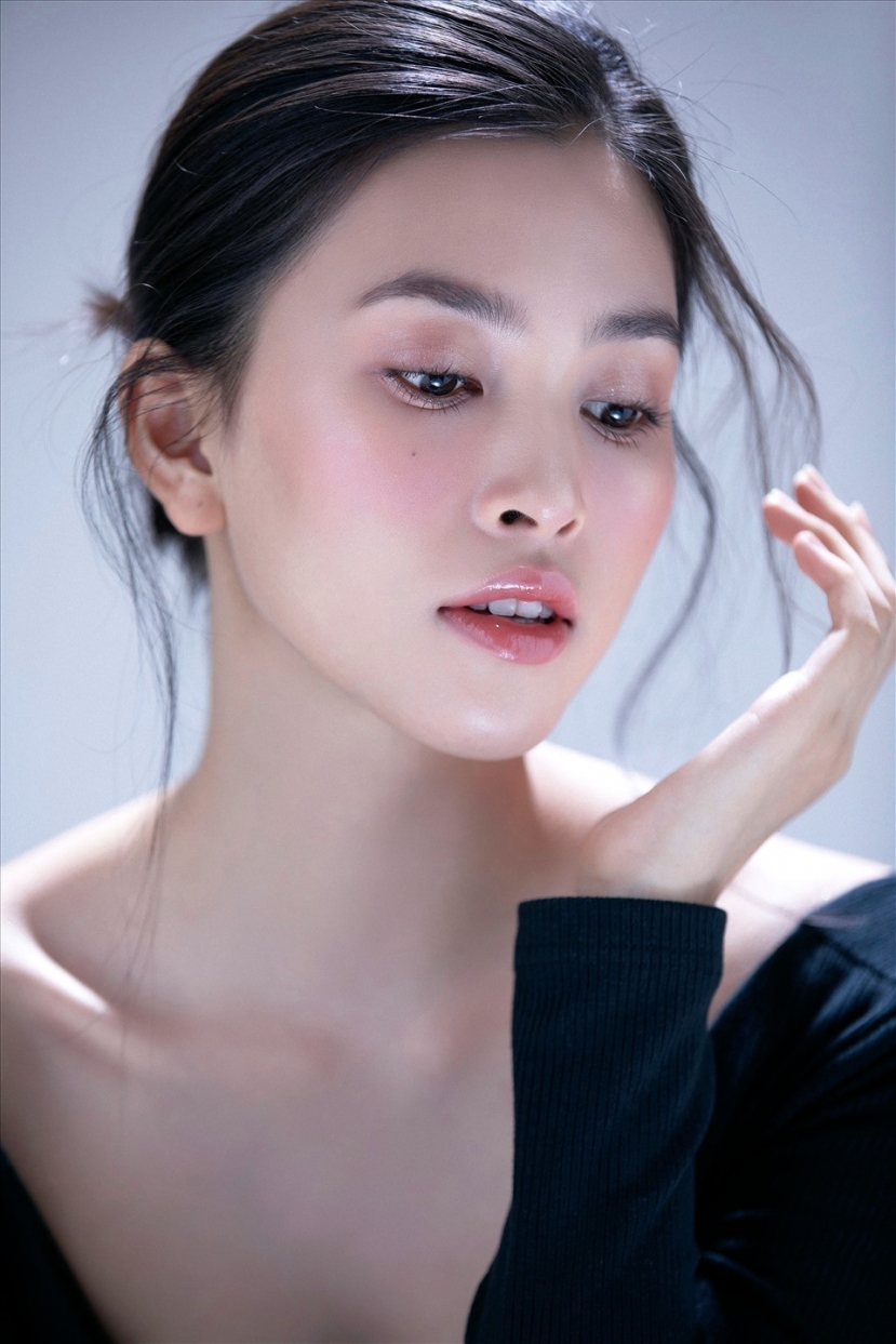 Tiểu Vy được khen ngợi sở hữu nhan sắc xinh đẹp, vạn người mê (Ảnh: FBNV) Tiểu Vy được khen ngợi sở hữu nhan sắc xinh đẹp, vạn người mê (Ảnh: FBNV)
