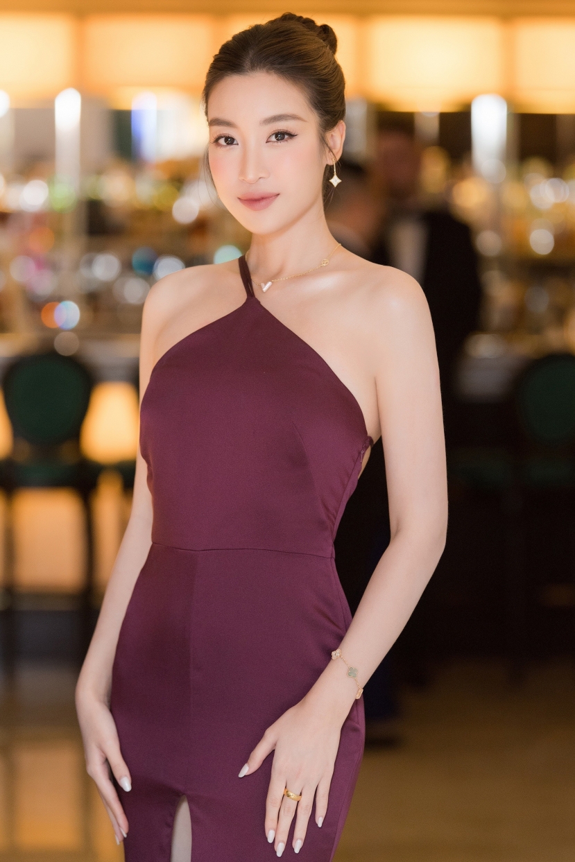Đỗ Mỹ Linh lộ hint đang mang bầu cho ông xã doanh nhân Đỗ Vinh Quang - Ảnh 4 Đỗ Mỹ Linh lộ hint đang mang bầu cho ông xã doanh nhân Đỗ Vinh Quang - Ảnh 4