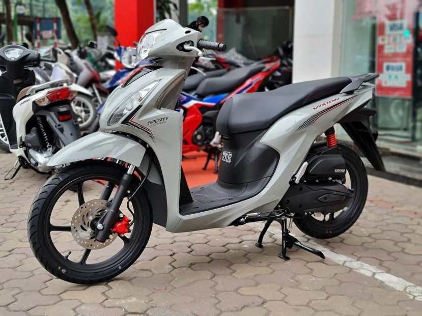 Bình xăng của Honda Vision 2023 bao nhiêu lít, khi di chuyển có thực sự tiết kiệm? - Ảnh 1 Bình xăng của Honda Vision 2023 bao nhiêu lít, khi di chuyển có thực sự tiết kiệm? - Ảnh 1