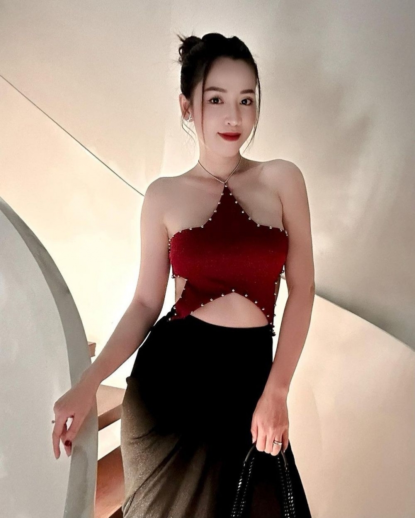 Puka có sự nghiệp thành công nhưng lạ lận đận trong chuyện tình cảm (Ảnh: FBNV) Puka có sự nghiệp thành công nhưng lạ lận đận trong chuyện tình cảm (Ảnh: FBNV)