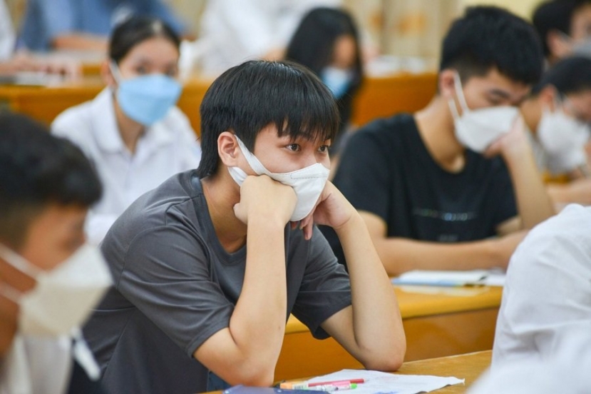 Nhiều trường đại học đồng loạt dự kiến tăng học phí năm học 2023 – 2024 khiến nhiều sinh viên lo lắng. Ảnh minh họa. Nhiều trường đại học đồng loạt dự kiến tăng học phí năm học 2023 – 2024 khiến nhiều sinh viên lo lắng. Ảnh minh họa.