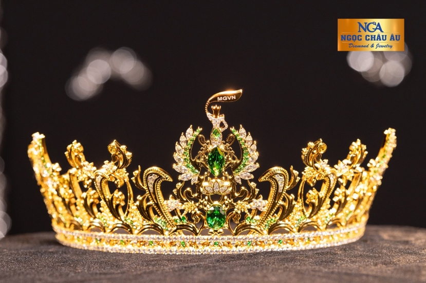 Cận cảnh Vương miện Hoa hậu cùng Tiara dành cho các Á hậu của Miss Grand Vietnam 2023 - Ảnh 3 Cận cảnh Vương miện Hoa hậu cùng Tiara dành cho các Á hậu của Miss Grand Vietnam 2023 - Ảnh 3